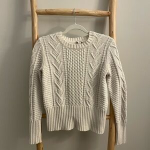 GAP Women's Ivory Cable Knit Sweater Size Medium